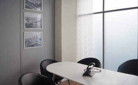 Арендовать Коворкинг ОАК Переговорная комната на севере Москвы