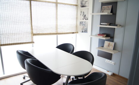 Арендовать Коворкинг ОАК Переговорная комната в Свиблово