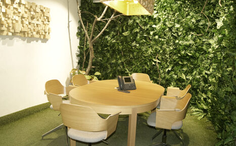 Арендовать Коворкинг ОАК Переговорная в эко-стиле
