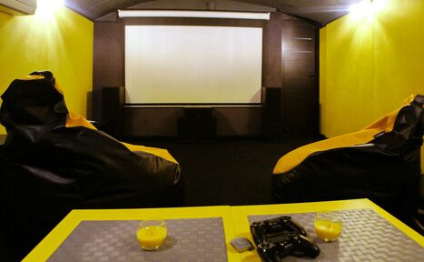Арендовать Lounge 3D cinema. Пространство для вечеринки (Лаунж 3D синема. Пространство для вечеринки)