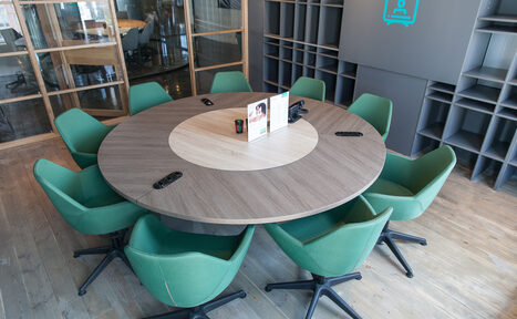 Арендовать Lightbox Loft Переговорная в Куркино