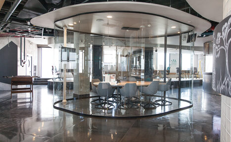 Арендовать Lightbox Loft Стеклянная переговорная в Куркино