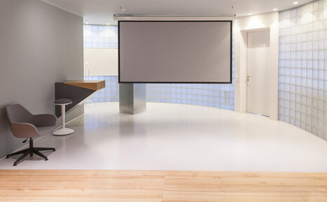 Арендовать Lightbox Loft Стильный конференц-зал в Куркино