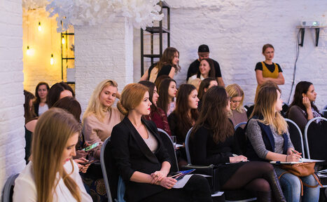 Арендовать 3f-loft Двухэтажный белый лофт 