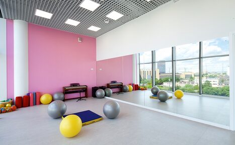 Арендовать Jolly Polly Светлый зал с панорамными окнами