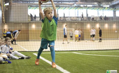 Арендовать Фабрика футбола