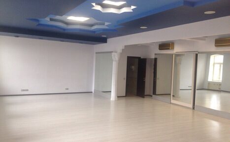 Арендовать Школа танцев Effort Танцевальный зал на Чернышевской