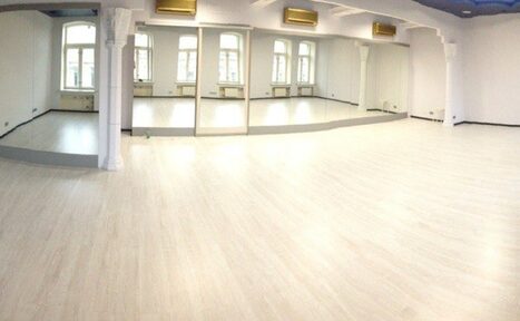 Арендовать Школа танцев Effort Танцевальный зал на Чернышевской