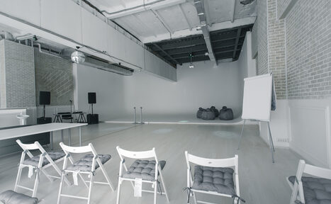 Арендовать Gatsby Loft & Photo Стильное оборудованное лофт-пространство