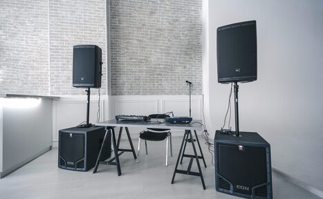 Арендовать Gatsby Loft & Photo Стильное оборудованное лофт-пространство