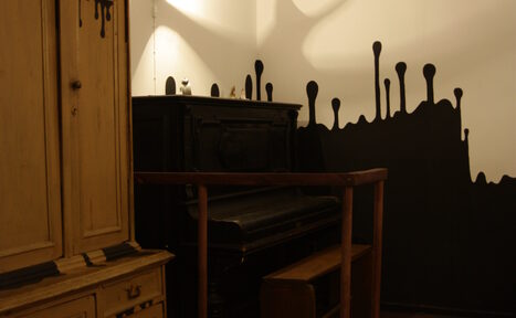 Арендовать Небольшая уютная площадка с кальянами