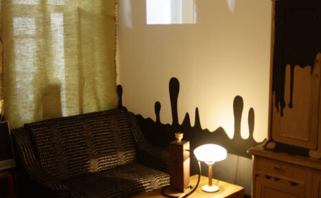 Арендовать Небольшая уютная площадка с кальянами