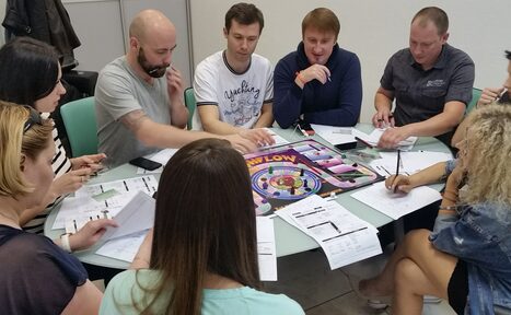 Арендовать Кабинет с круглым столом