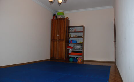 Арендовать Йога-зал с ковриками