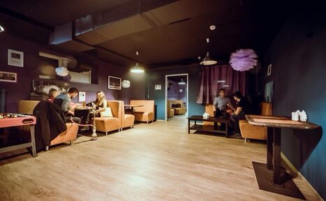 Арендовать Lounge Box Помещение с отдельными лаунж зонами