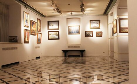 Арендовать Арт-галерея с оборудованием