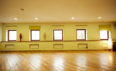 Арендовать Бесценные Дары Тренинг-зал с оборудованием