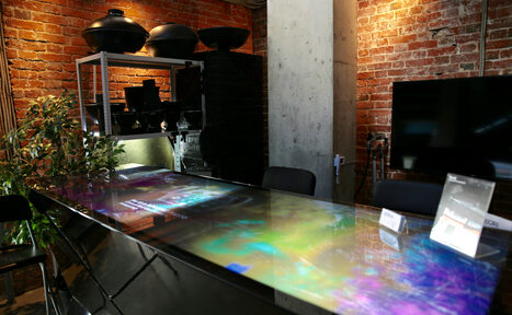 Арендовать Apriori Photo Разноцветный лофт 