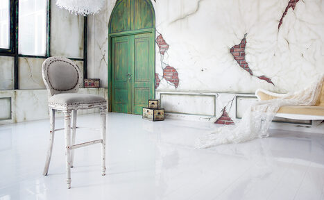 Арендовать Apriori Photo Нежный лофт с арочными окнами 