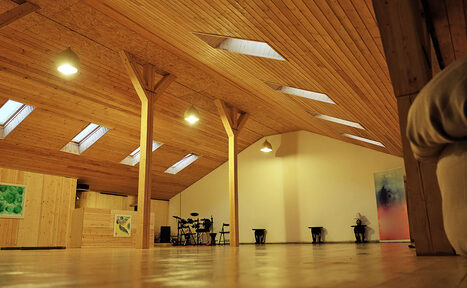 Арендовать iSoul Weekend Мансарда с оборудованием для мероприятий