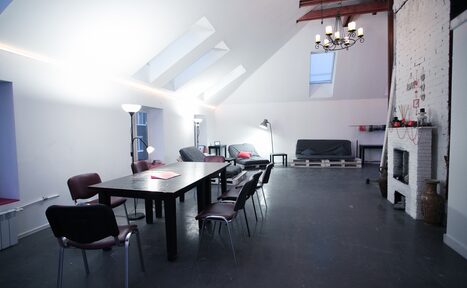 Арендовать Лофт Самотёка Лофт-трансформер на мансарде 