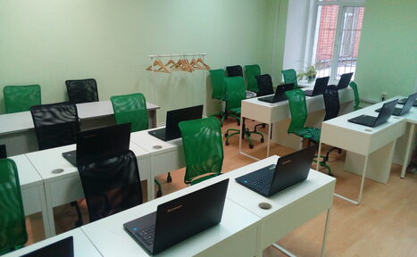 Арендовать Тренер-ИТ. Учебный класс с проектором