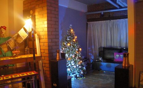 Арендовать Уютный кинотеатр на 80 человек