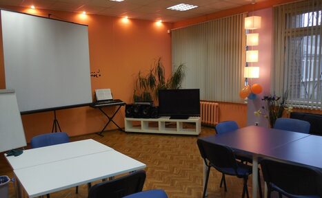 Арендовать Светлый зал на первом этаже