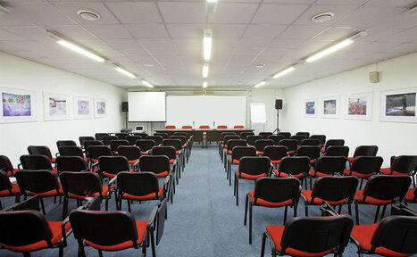 Арендовать Hotel Holiday Inn Moscow Sokolniki