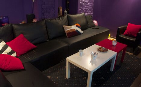 Арендовать Кинотеатр на 20 человек с играми и кальяном