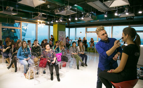 Арендовать Лофт на 43 этаже с панорамным видом