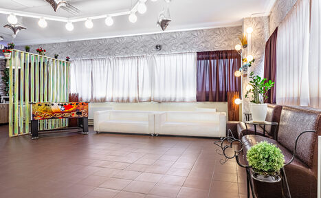 Арендовать Яркое пространство для отдыха и вечеринок