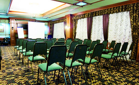 Арендовать Lancaster Court Hotel