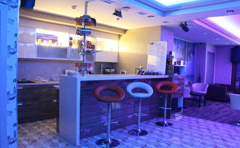 Арендовать Пространство на цокольном этаже жилого дома