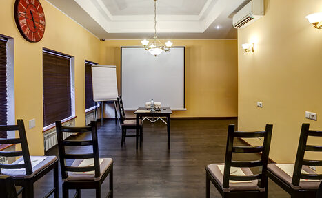 Арендовать Презентационный зал с оборудованием