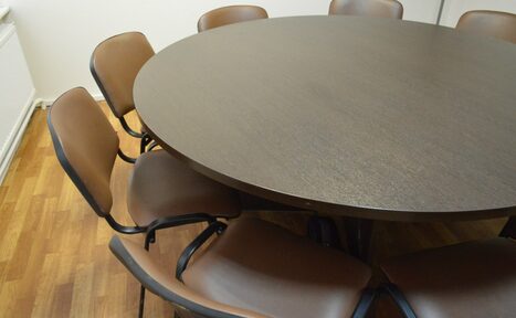 Арендовать Переговорная комната 