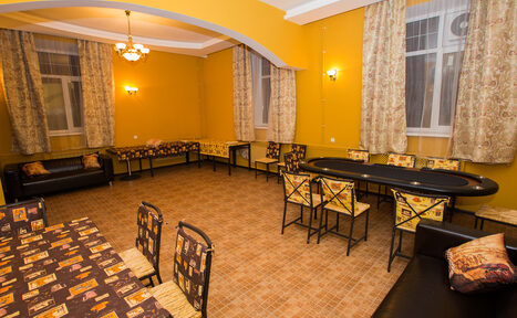 Арендовать Лефортовские Бани и Сауны Зал с бассейном и водопадом