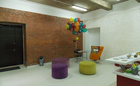 Арендовать Арт-центр "НЕВСКИЙ 76"