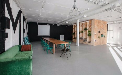 Арендовать Moscow Flower School Лофт для творчества и праздников