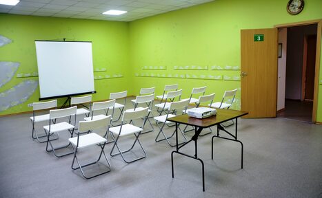 Арендовать Зал №3  холлом площадью 52 м.кв