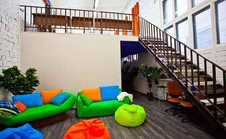 Арендовать Студия Апельсин Круглосуточный "шумный" лофт