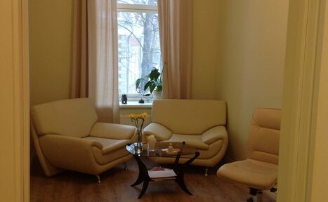 Арендовать Зал для йоги, тренингов