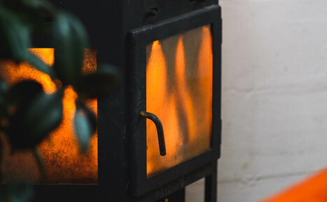 Арендовать YOGA Factory Йога-зал с деревянным полом, холл