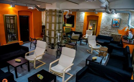 Арендовать F-Lounge Кальянная в почасовую аренду