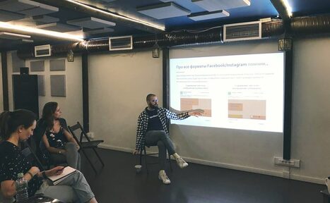 Арендовать Лофт Дом у моря Зал с мощной акустической системой