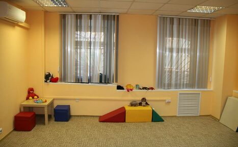 Арендовать Центр развития Древо Две комнаты в детском центре