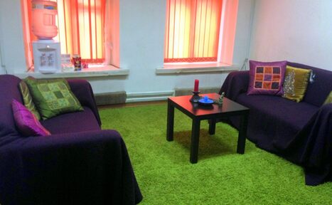 Арендовать Уютный зал 