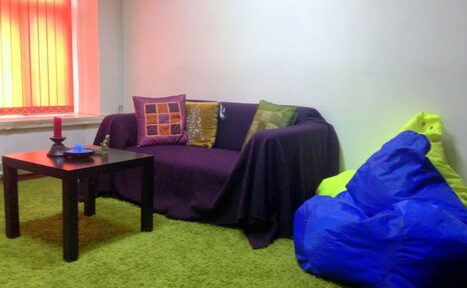 Арендовать Уютный зал 