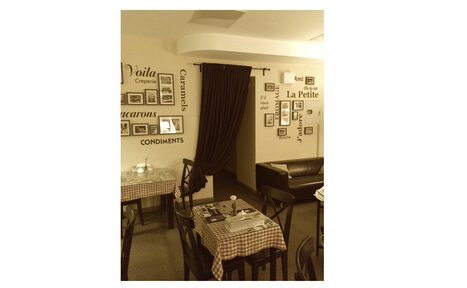 Арендовать Французское кафе в аренду под вечеринку