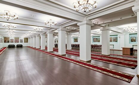 Арендовать Конгресс Холл